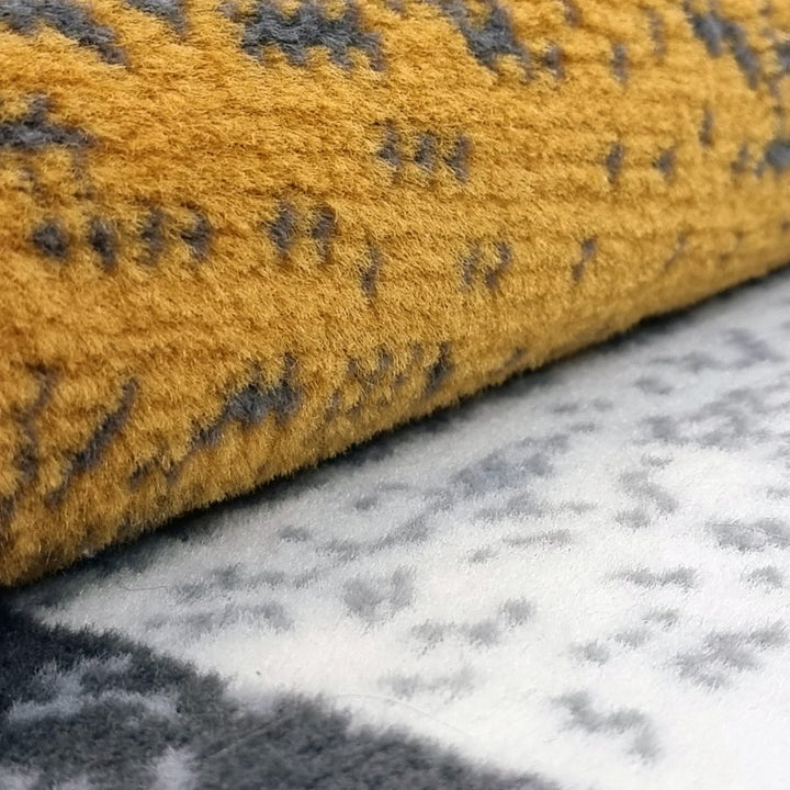 Modern Rug Geometric Patterned Soft Carpet - TidySpaces