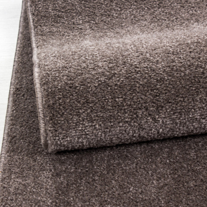 Brown Mocca Plain Solid Rug - TidySpaces