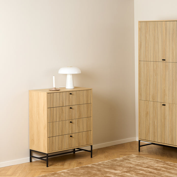 Albany Chest of 4 Drawers in Oak/Black Legs - TidySpaces