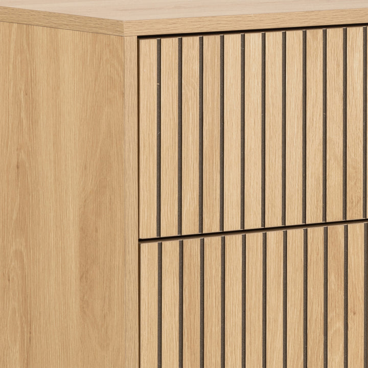 Albany Chest of 4 Drawers in Oak/Black Legs - TidySpaces
