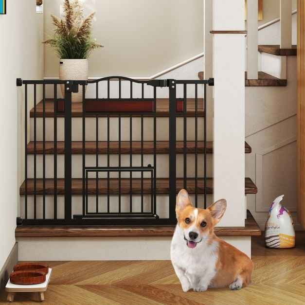 Extra Wide Walk Through Pet Gate for 74-104 cm Openings