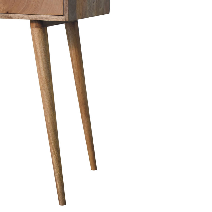 Oak-ish Dressing Table - TidySpaces