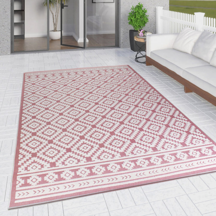 Outdoor Rug Diamonds - TidySpaces