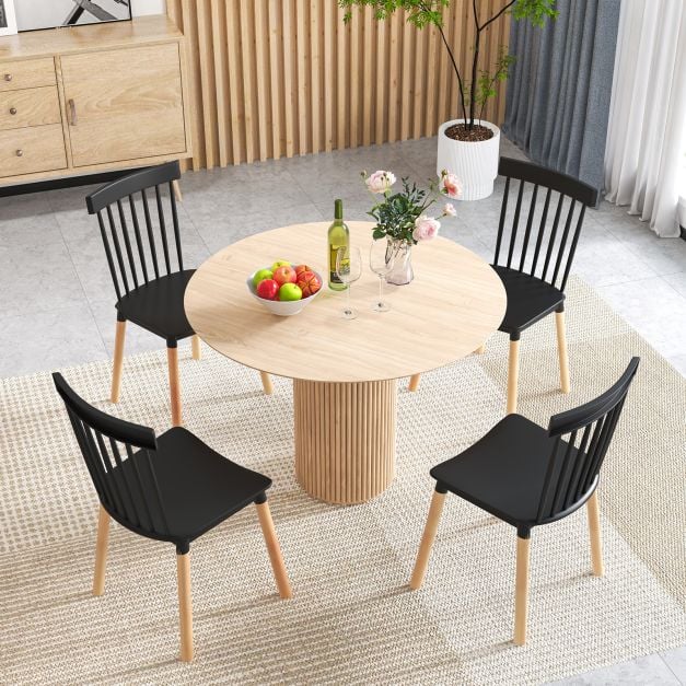 Set of 4 Windsor Dining Chairs with Spindle Backs and Curved Seats - TidySpaces
