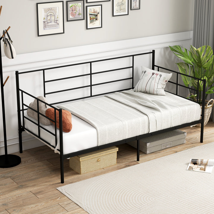 Single Size Daybed with Arms and Back - TidySpaces