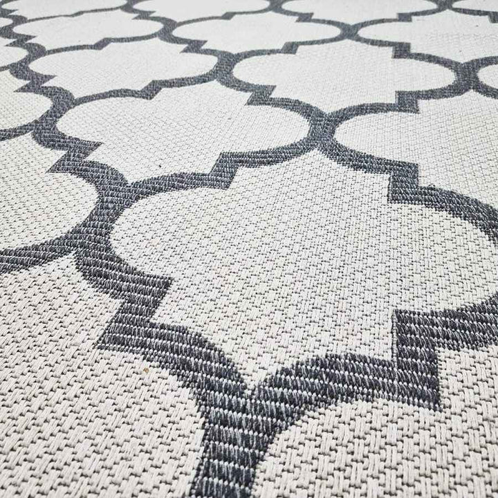 Cotton Rugs Trellis Pattern with Tassels