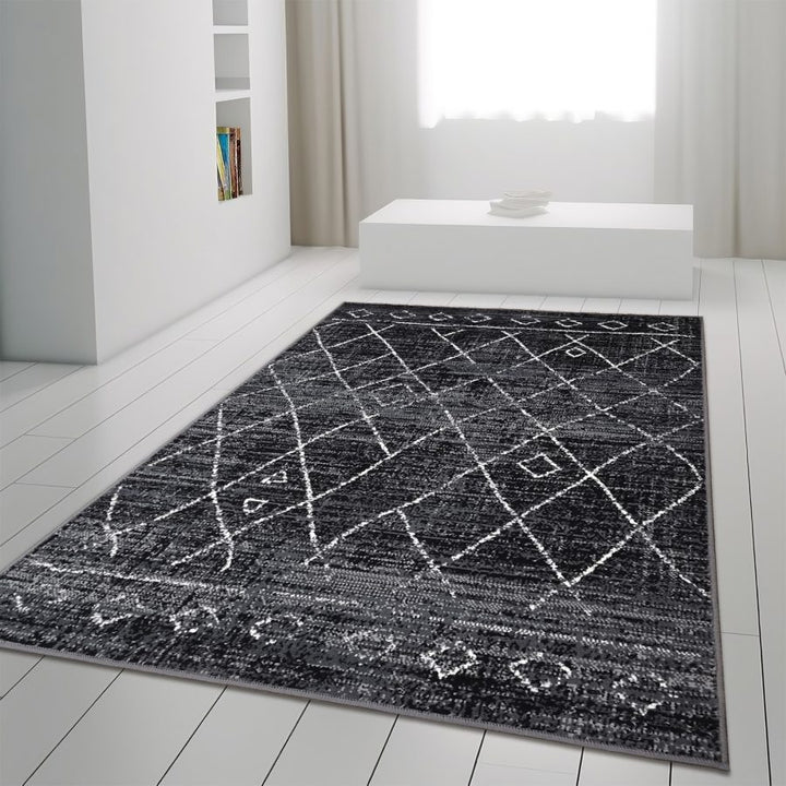 Geometric Dark Grey Black Rug Diamond Aztec Pattern Dark Grey - TidySpaces