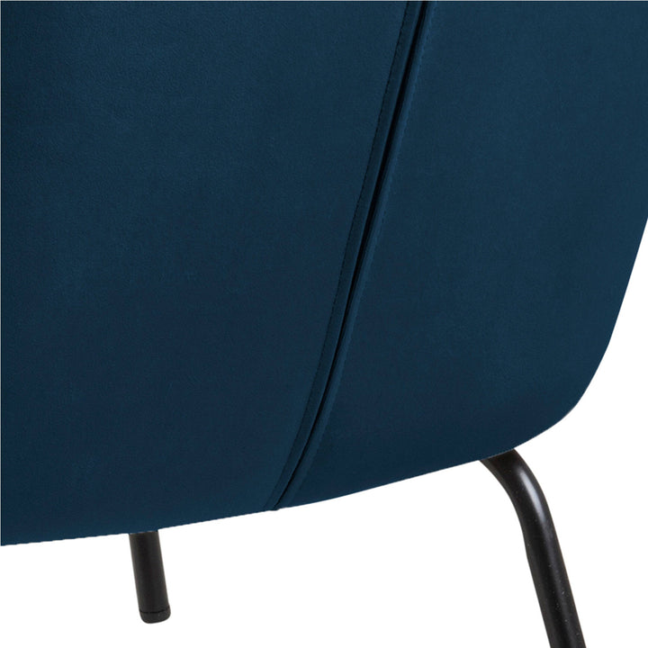 Melissa Lounge Chair in Navy Blue - TidySpaces