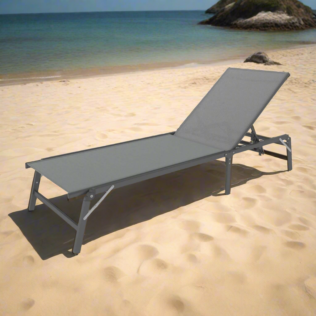Foldable Patio Lounge Chair with 5-Position Adjustable Backrest-Grey