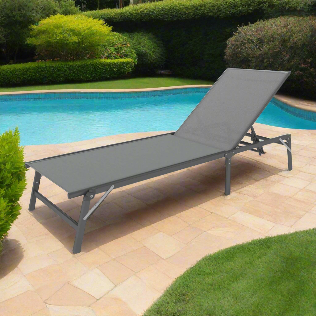 Foldable Patio Lounge Chair with 5-Position Adjustable Backrest-Grey