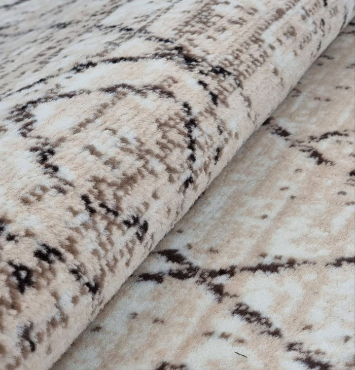 Geometric Cream Rug Diamond Aztec Pattern - TidySpaces