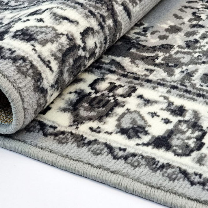 Traditional Rug Vintage Classic Design - TidySpaces