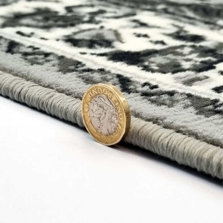 Traditional Rug Vintage Classic Design - TidySpaces