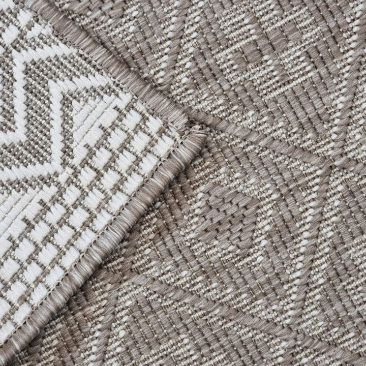 Outdoor Indoor Rug Beige and Cream Reversible Quality Mat Diamond Geometric Design - TidySpaces