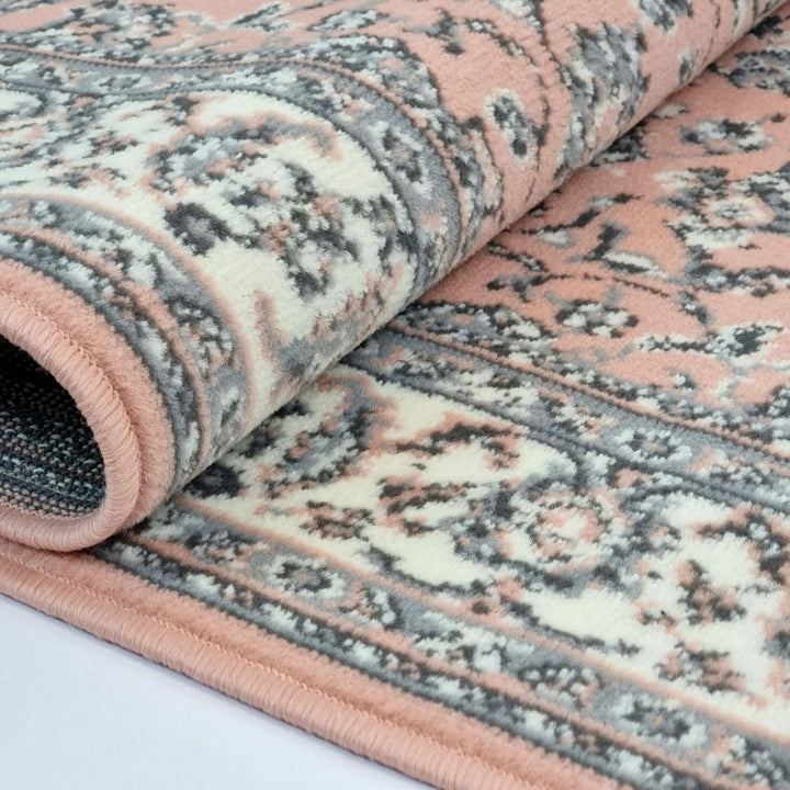 Traditional Oriental Rug Soft Carpet - TidySpaces