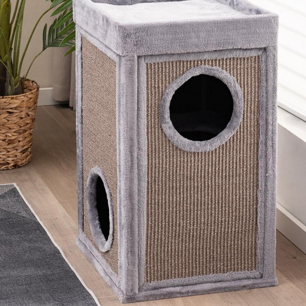 Pet Furniture & Accessories