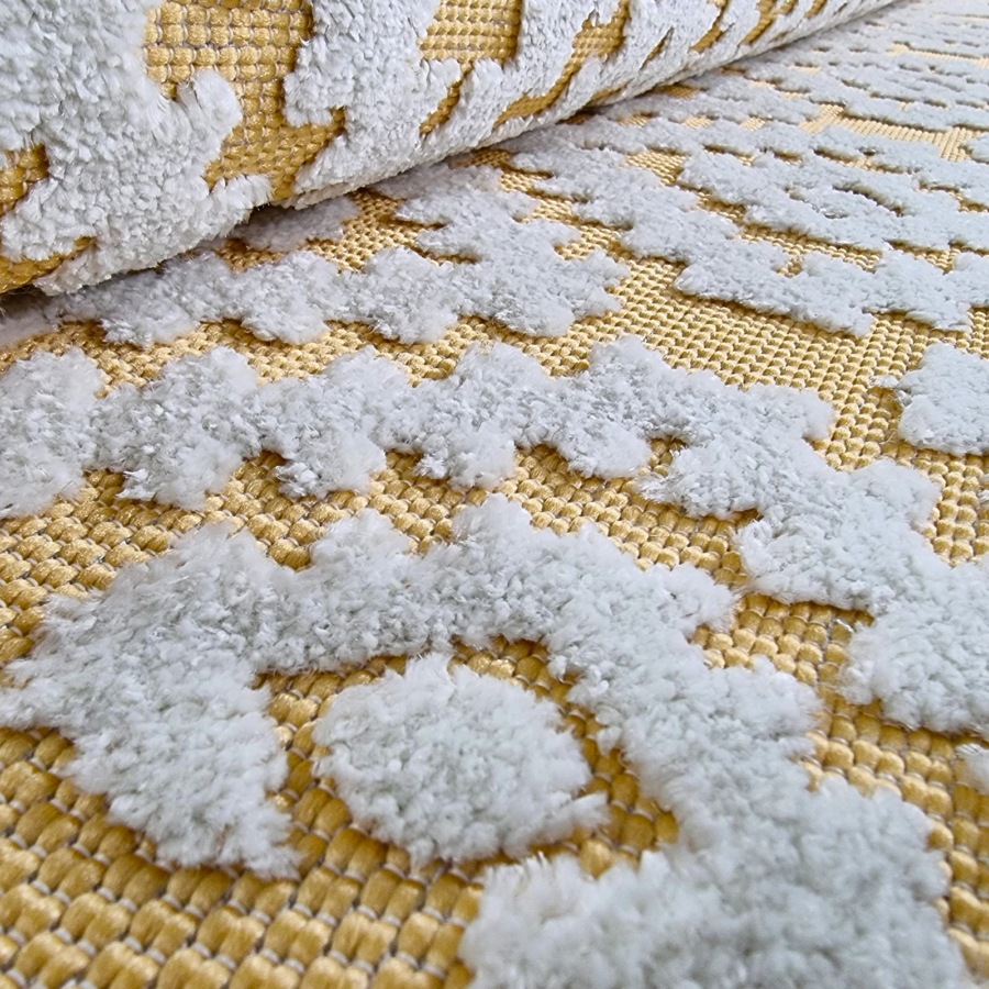 Outdoor Rug Yellow Cream Diamond