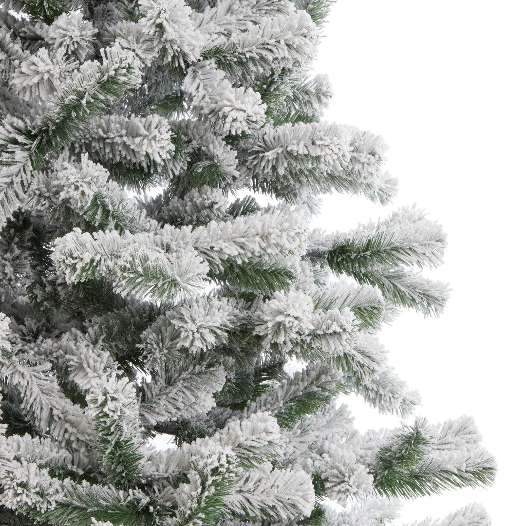 Large Snowy Pine Tree - TidySpaces