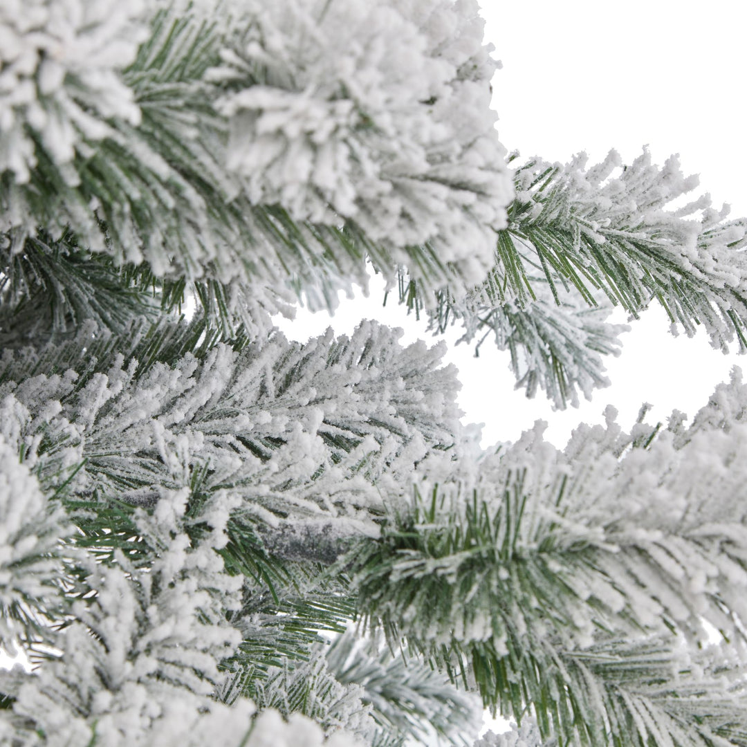 Large Snowy Pine Tree - TidySpaces