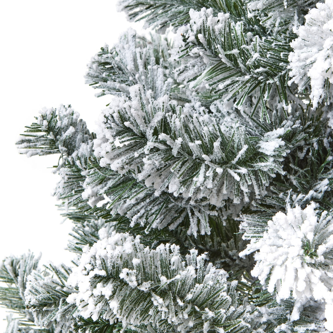 Snowy Pine Tree - TidySpaces