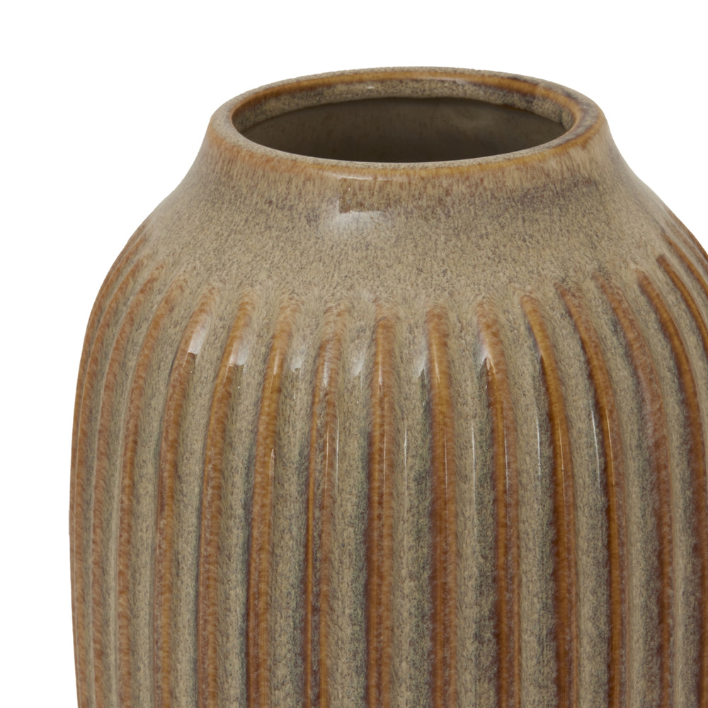 Sabbia Collection Ribbed Vase - TidySpaces