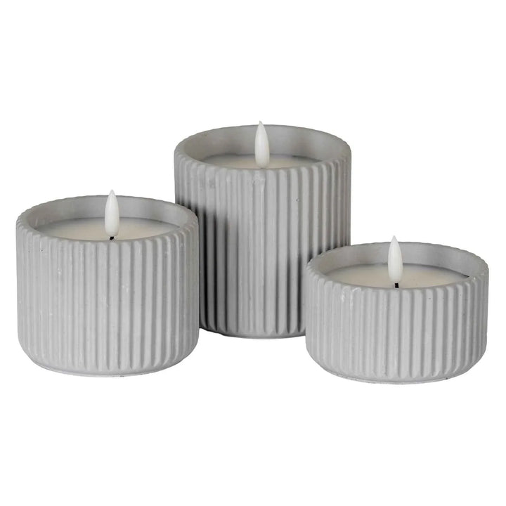 Luxe Collection Natural Glow Chalk Ribbed Medium Led Candle