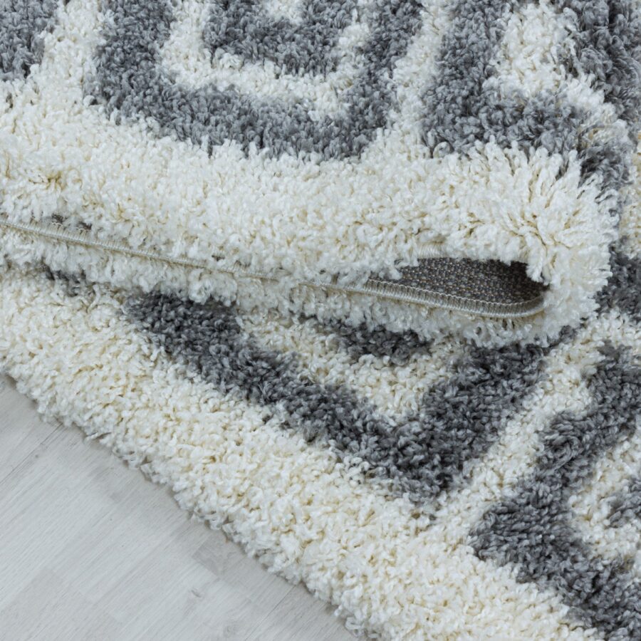 White Cream Fluffy Shaggy Rug Greek Key - TidySpaces