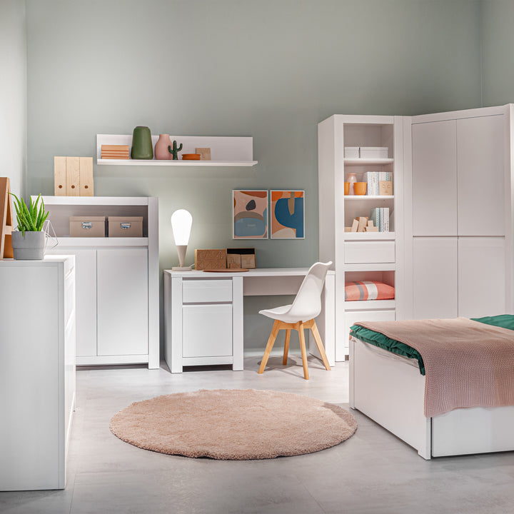 Novi Shelf in Alpine White