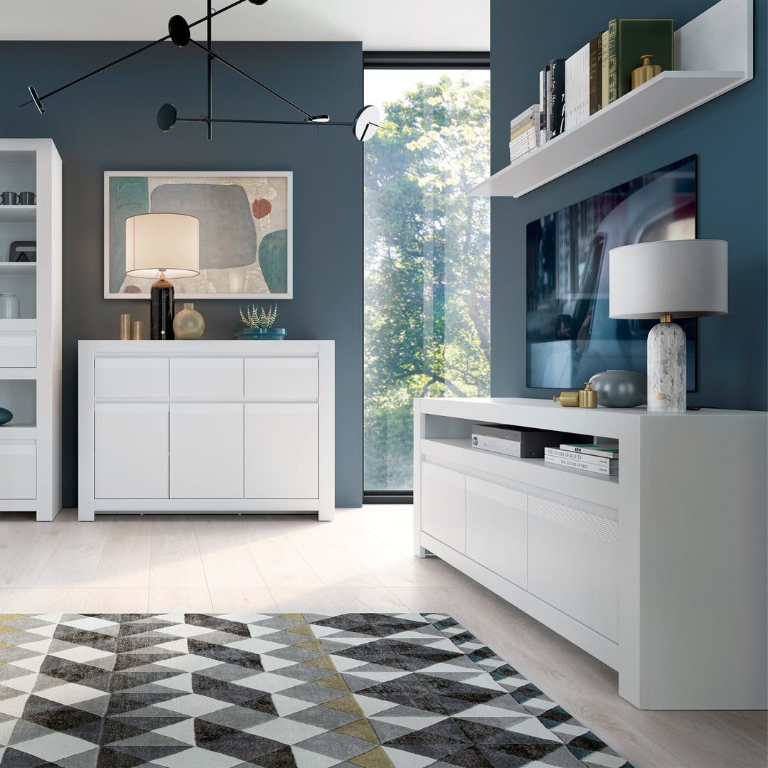 Novi Shelf in Alpine White