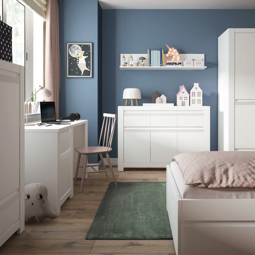 Novi Shelf in Alpine White