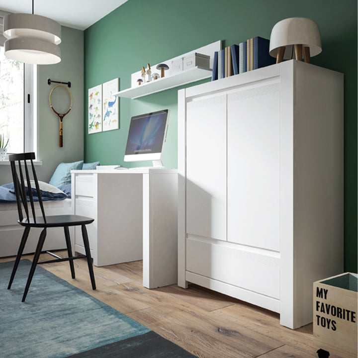 Novi Shelf in Alpine White