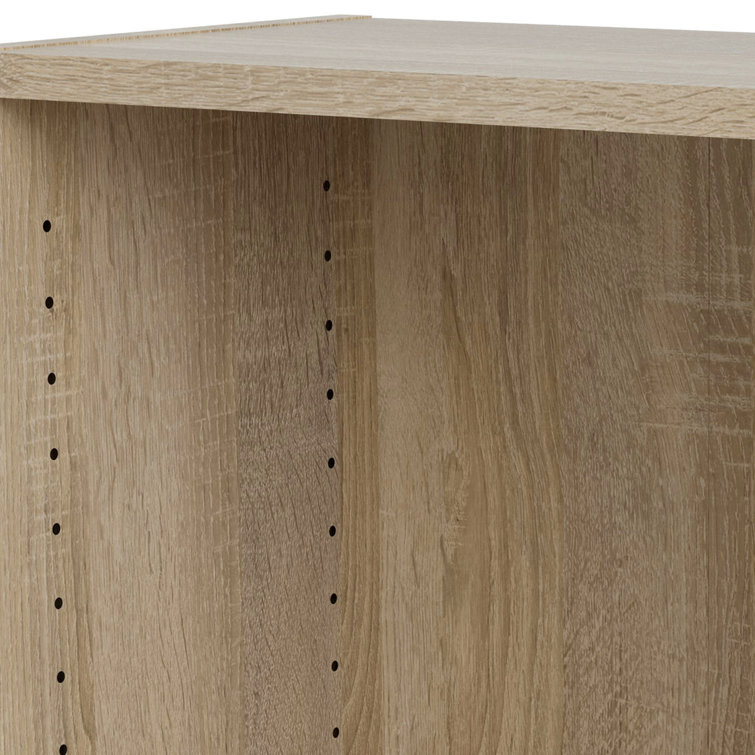 Basic Low Wide Display Cabinet in Oak (2 Shelves) with 2 Glass Doors in White
