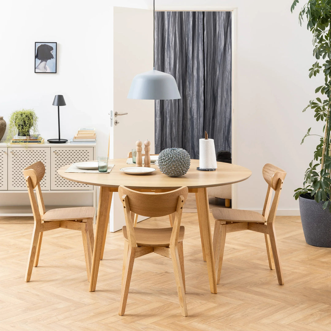 Roxby Round Dining Table in Oak 105x76cm Included 4 Roxby Dining Chairs in Oak - TidySpaces