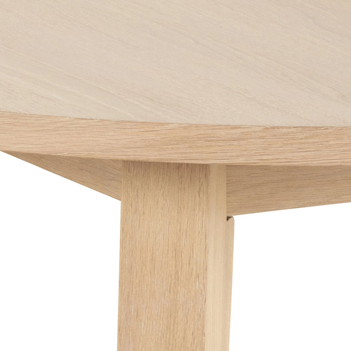 A-Line Round Extendable Dining Table in White Oak 120/220 x 120 x 75cm - TidySpaces