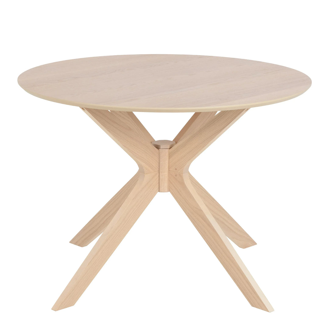 I_Duncan Round Dining Table in White Oak Included 4 Cassandra Dining Chair with Armrest in White Oak - TidySpaces