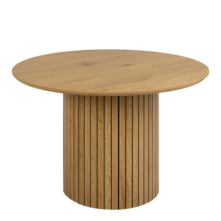 Yale Dining Table in Oak Included 4 Ines Dining chair in Olive Green
