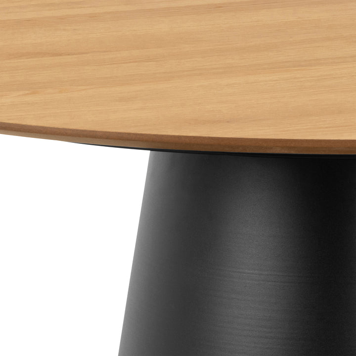 Soli Round Dining Table in Oak/Black 120x75cm Included 4 Darlene Dining Chair with Armrest and Swivel Function in Black