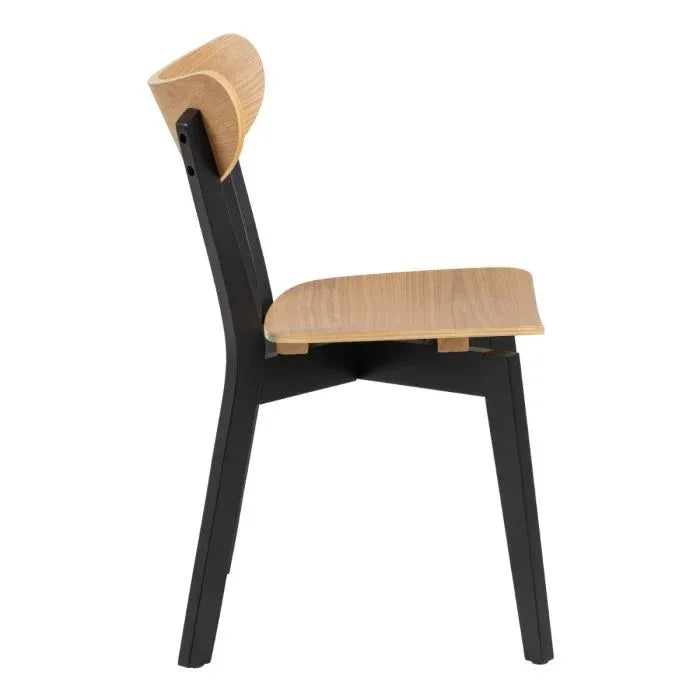 Roxby Round Dining Table in Oak &amp; Black Included 4 Roxby Dining Chairs in Black and Oak - TidySpaces