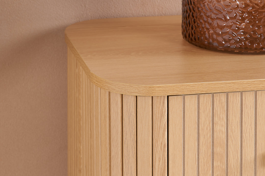 Axel 5 Drawer Fluted Chest Oak Finish Stylish Bedroom Storage