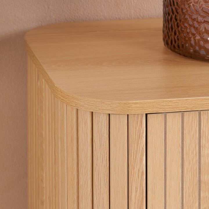 Axel 5 Drawer Fluted Chest Oak Finish Stylish Bedroom Storage