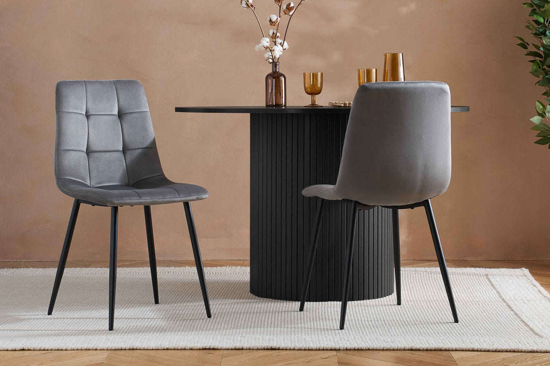 Axel Round Fluted Dining Table