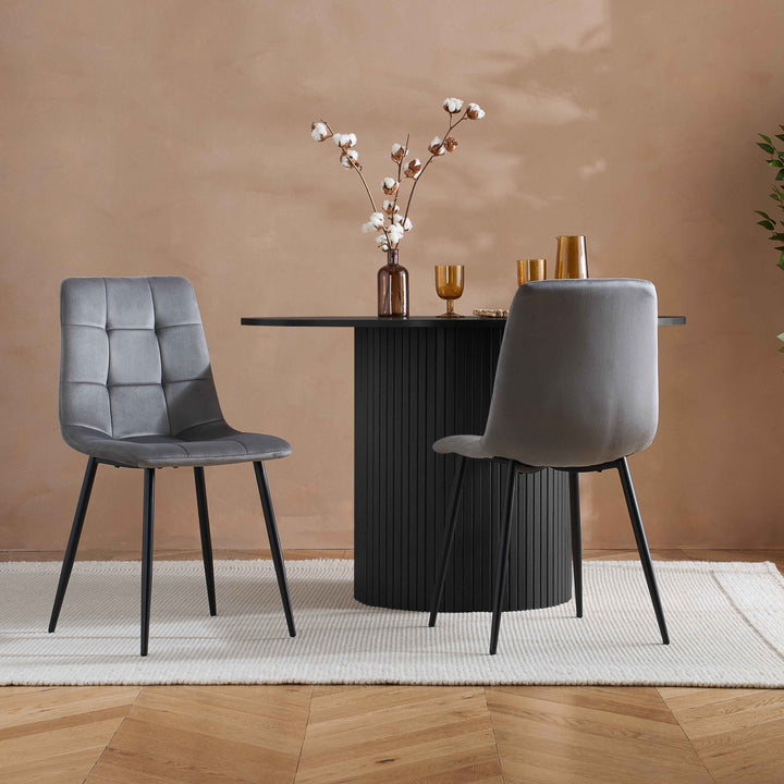 Axel Round Fluted Dining Table