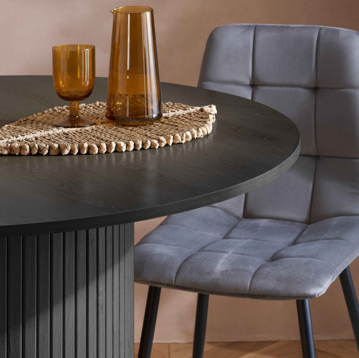 Axel Round Fluted Dining Table