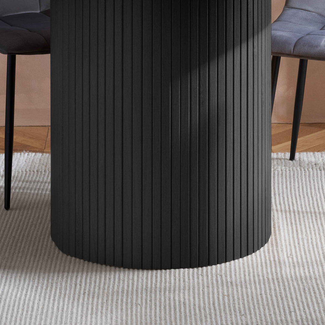 Axel Round Fluted Dining Table