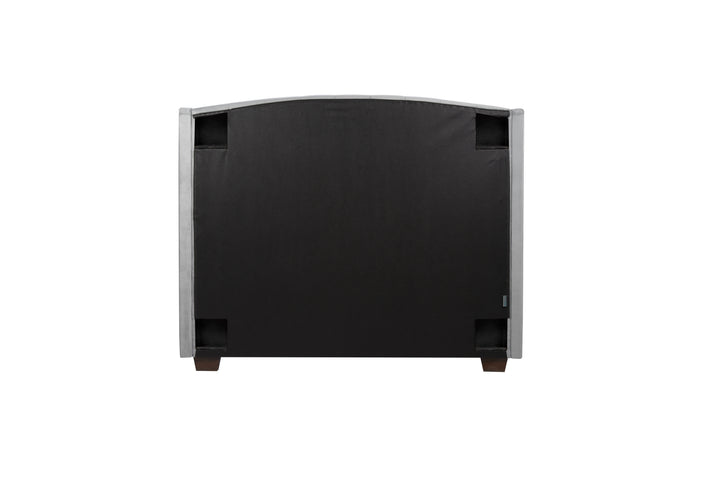 Luxury Velvet Upholstered Bed with Wingback Headboard and Tufted Detailing