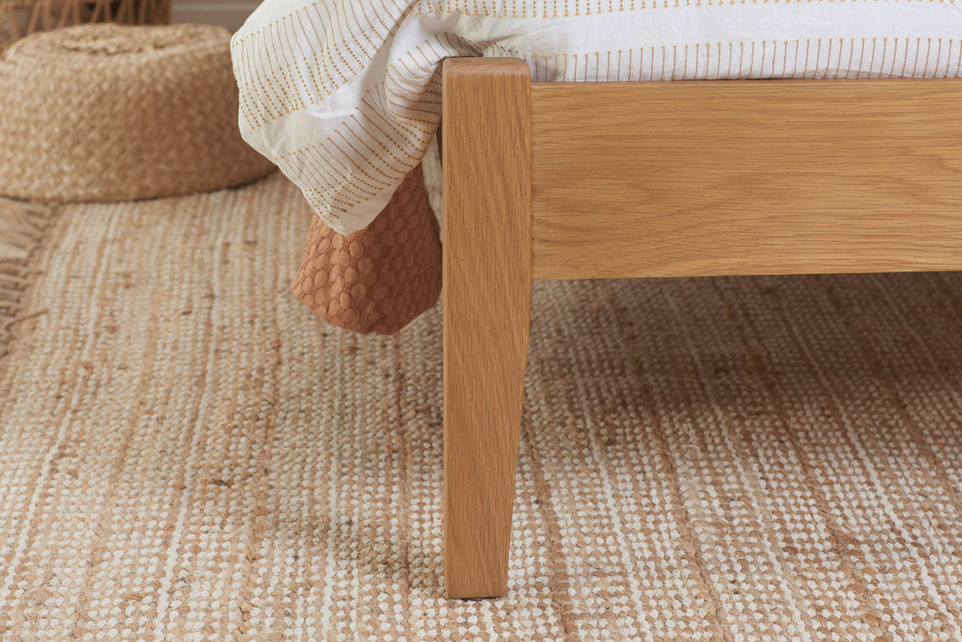 Berwick Oak Bed Frame with Spindled Headboard for Timeless Elegance