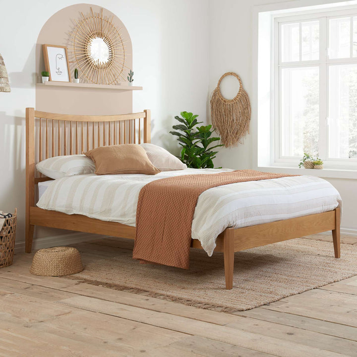 Berwick Oak Bed Frame with Spindled Headboard for Timeless Elegance