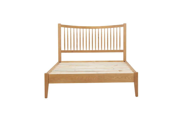 Berwick Oak Bed Frame with Spindled Headboard for Timeless Elegance