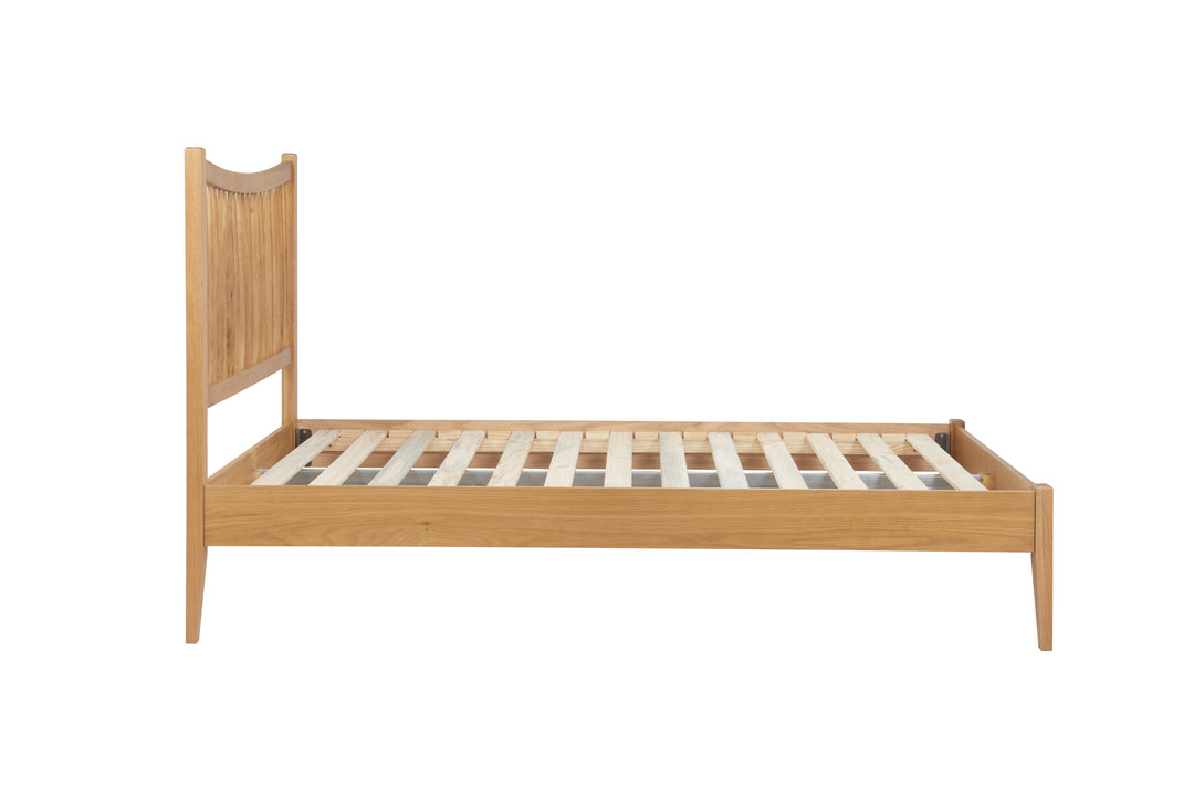 Berwick Oak Bed Frame with Spindled Headboard for Timeless Elegance