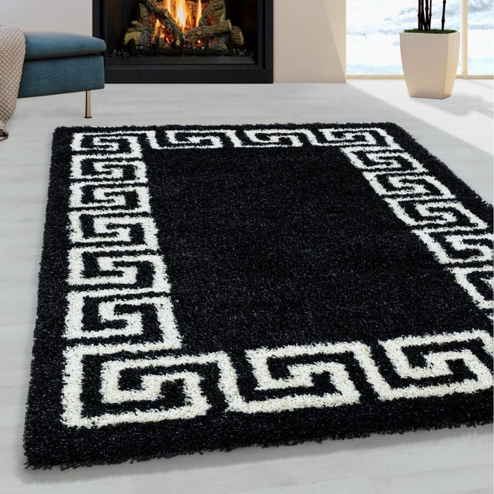 Black and White Fluffy Shaggy Rug Greek Key - TidySpaces